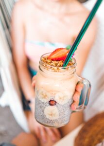 healthy-smoothie-in-a-jar-3679973-214x300